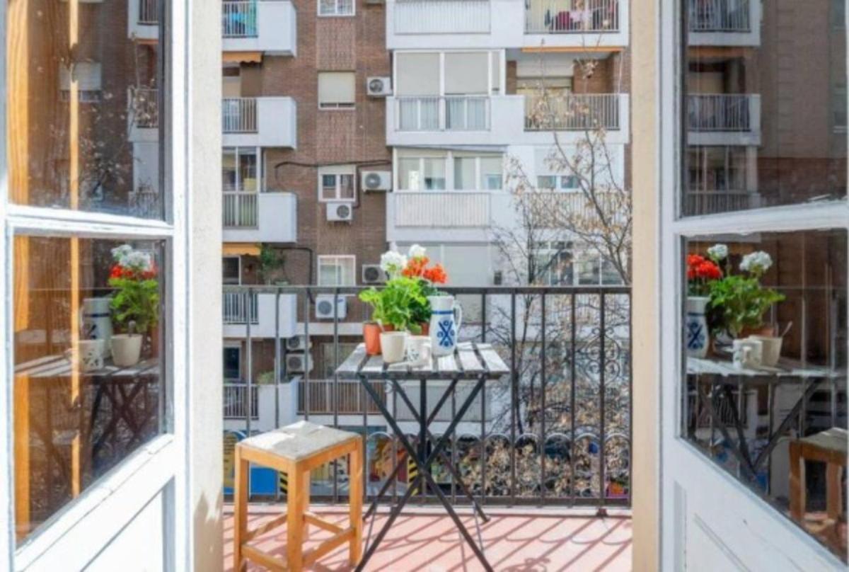 Terrazas Centricas Hacia Ciudad, Acacias - Pasillo Arganzuela Bano Compartido Bed and breakfast Madrid